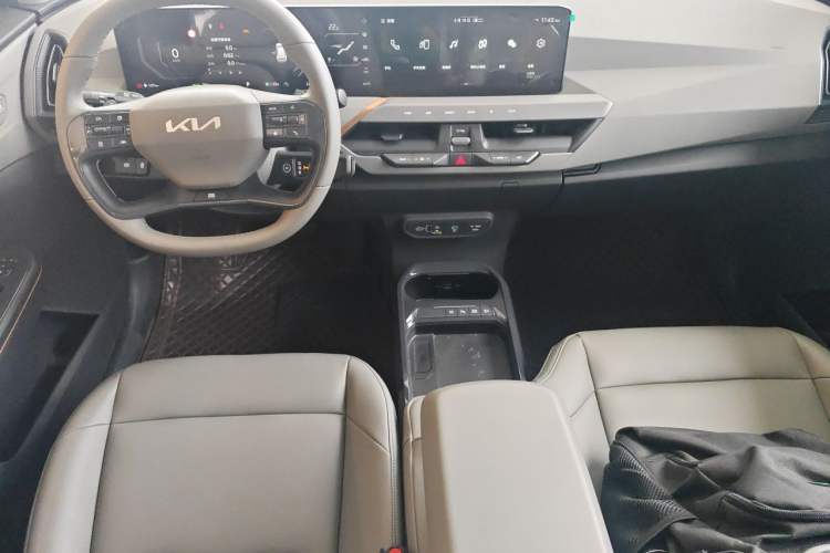 Used Kia EV5 2025 530 Land Center Console