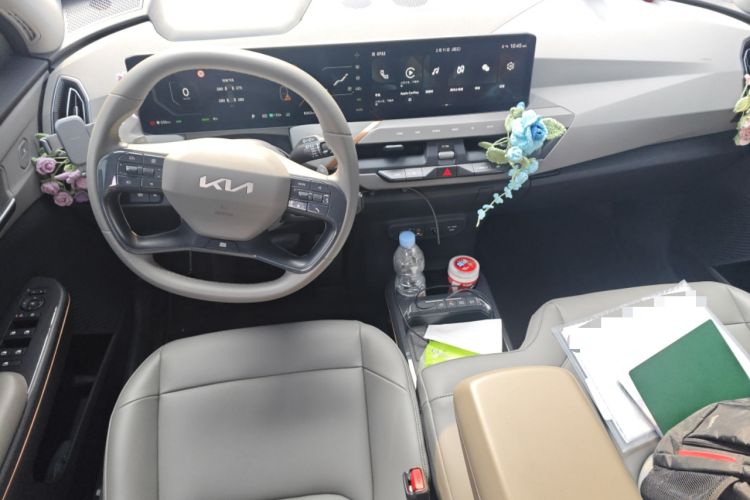 Used Kia EV5 2025 530 Air Center Console