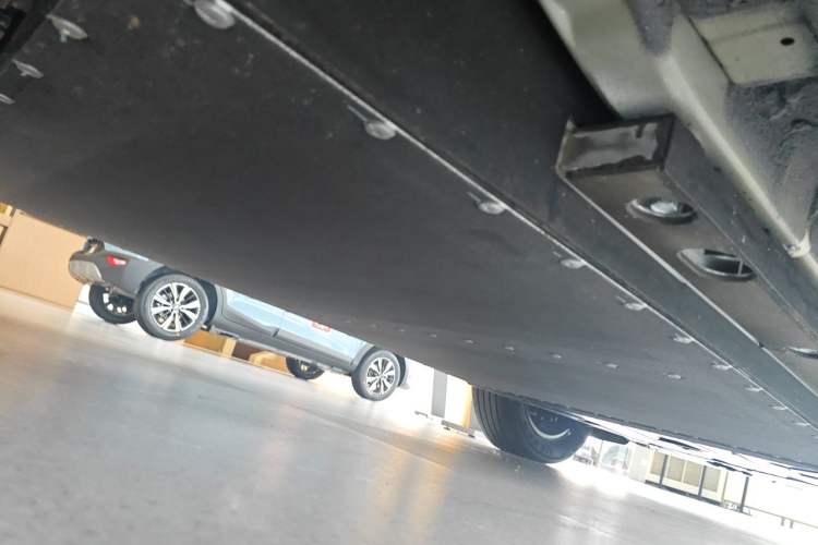 Used Kia EV5 2025 530 Land Chassis Rear Right
