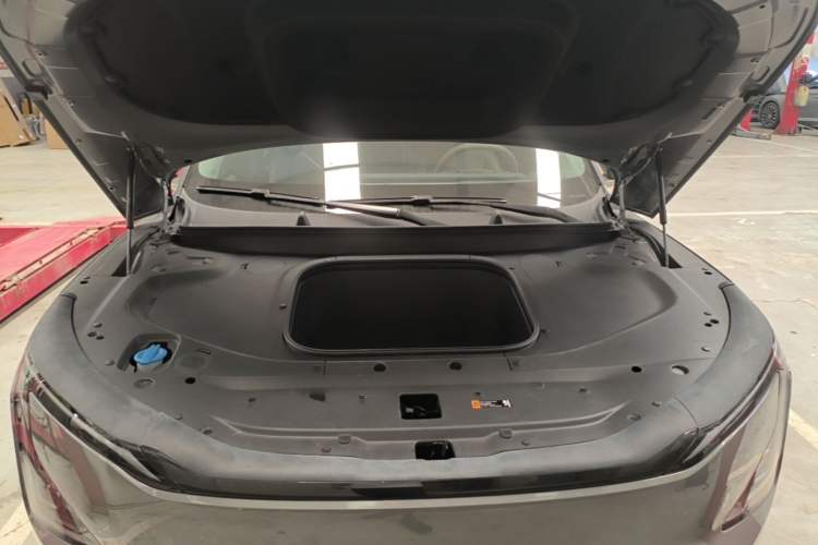 Used Kia EV5 2025 530 Air Engine Bay