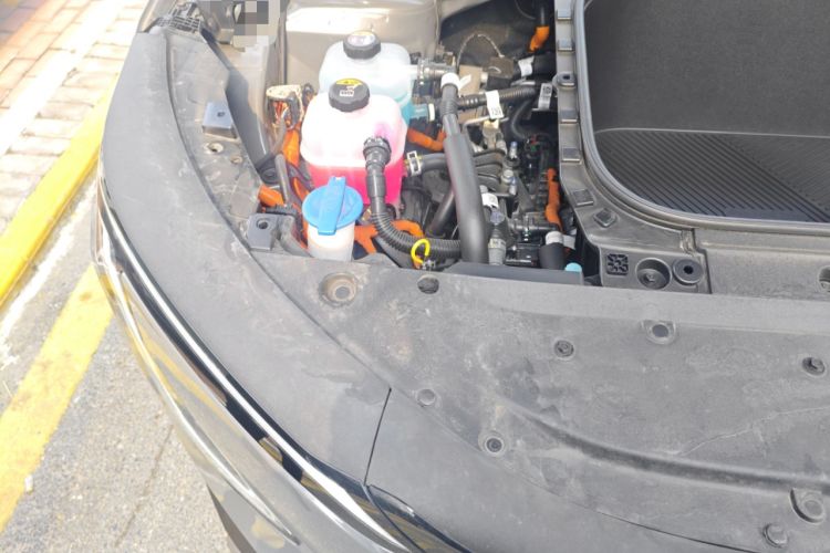 Used Kia EV5 2025 530 Air Engine Bay Right