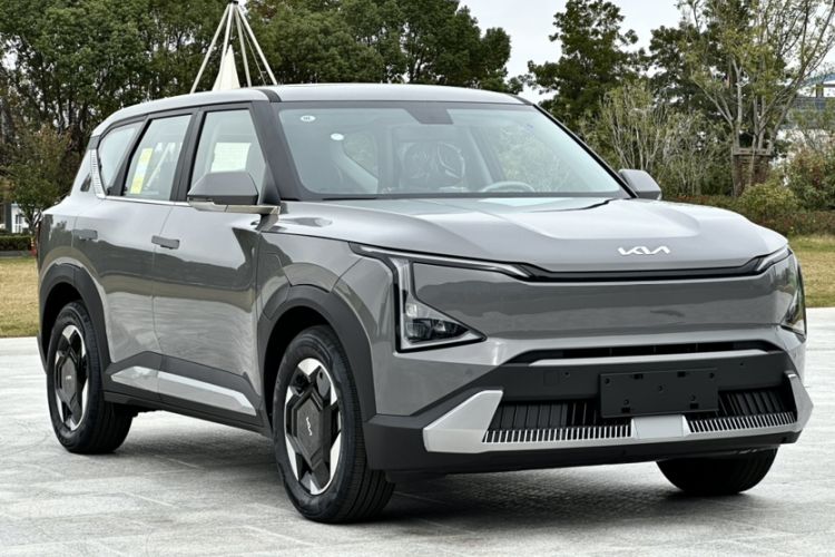 Used Kia EV5 2025 530 Air Exterior 2