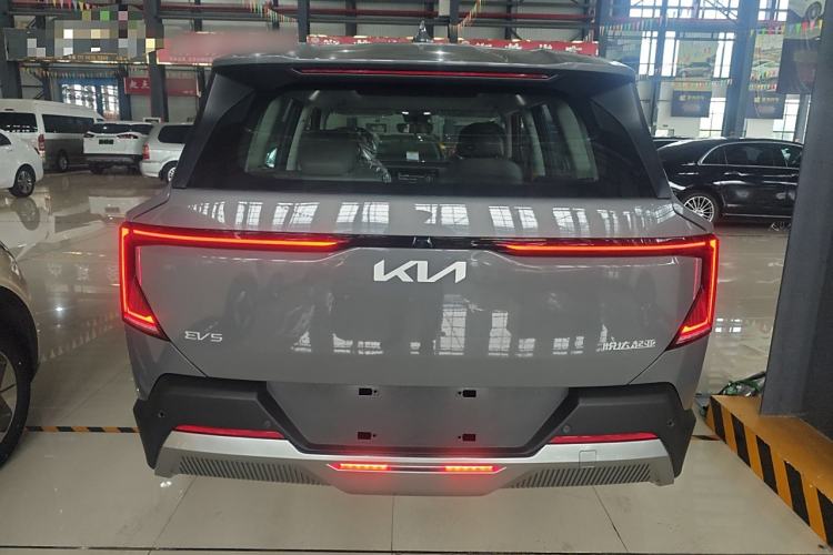 Used Kia EV5 2025 530 Air Exterior 4