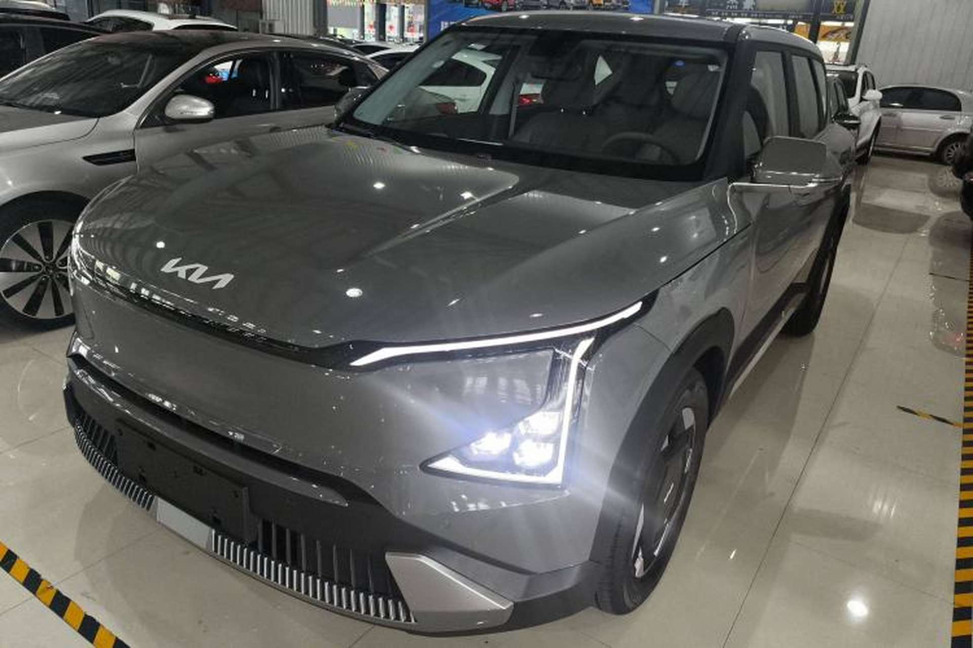 Used Kia EV5 2025 530 Air Front Left 45 Deg