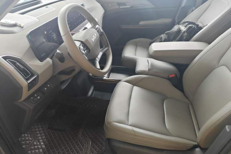 Used Kia EV5 2025 530 Land Left Front Seat