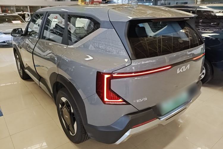 Used Kia EV5 2025 530 Light — 4