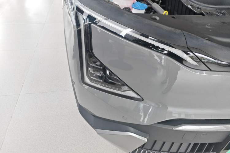 Used Kia EV5 2025 530 Land Right Front Headlight