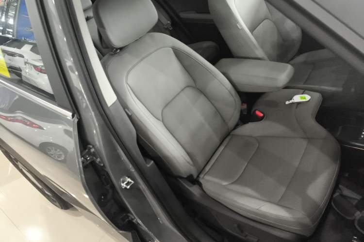 Used Kia EV5 2025 530 Air Right Front Seat