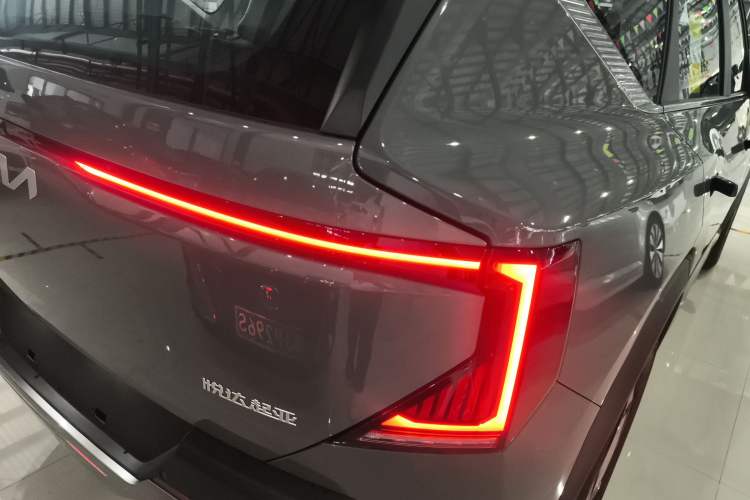 Used Kia EV5 2025 530 Air Right Rear Taillight