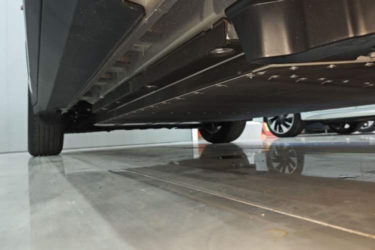 Used Kia EV5 2025 530 Air Right Side Sill