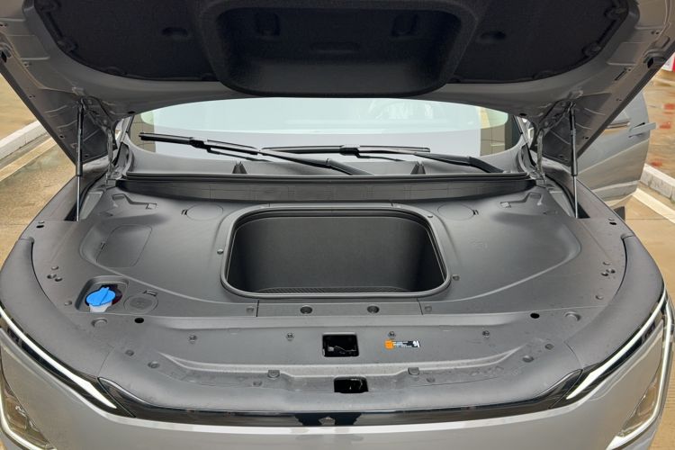 Used Kia EV5 2025 530 Air Engine Bay