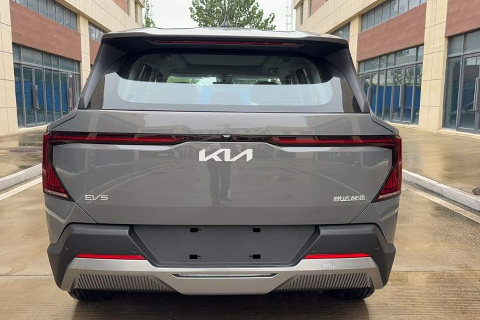 Used Kia EV5 2025 530 Air Exterior 4