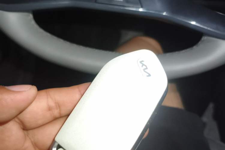 Used Kia EV5 2025 720 Wave Vehicle Key