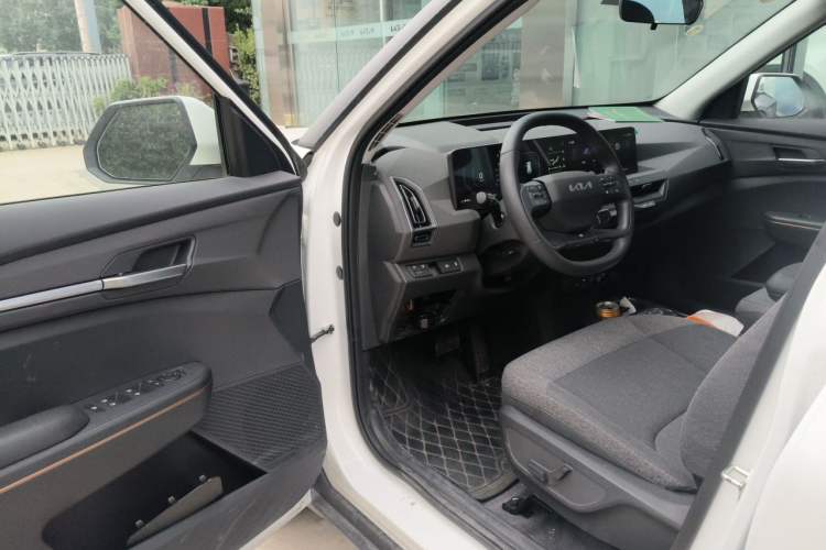 Used Kia EV5 2025 530 Light Driver Seat
