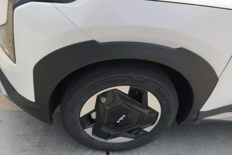 Used Kia EV5 2025 530 Air Exterior 4