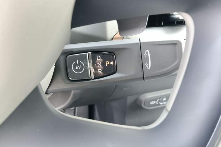 Used Kia EV5 2025 530 Air Gear Lever