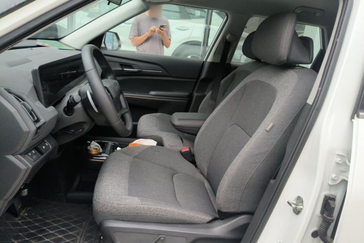 Used Kia EV5 2025 530 Light Left Front Seat