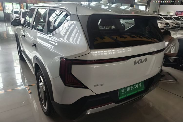 Used Kia EV5 2025 530 Air Rear Left 45 Deg