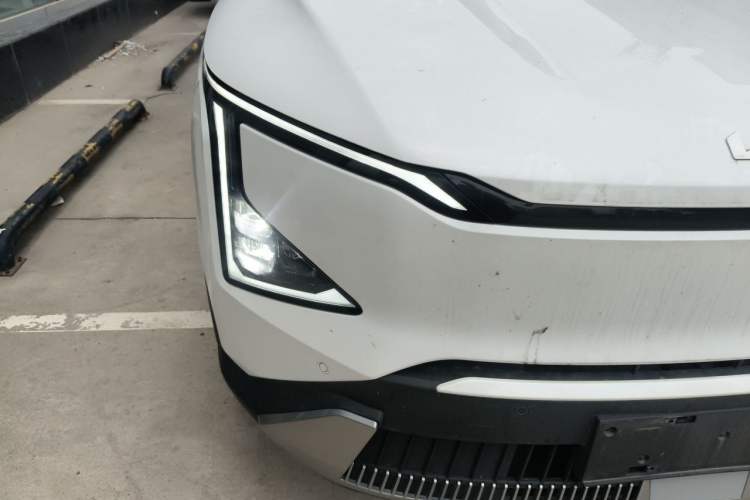 Used Kia EV5 2025 530 Light Right Front Headlight