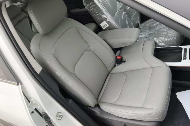Used Kia EV5 2025 530 Air Right Front Seat
