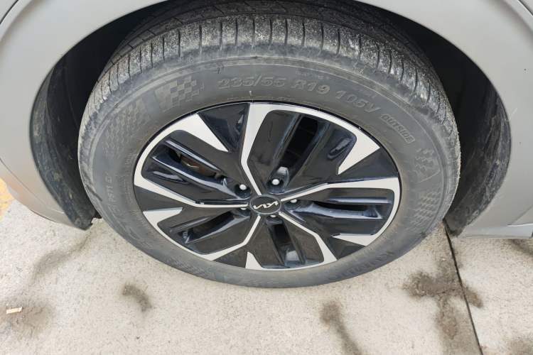 Used Kia EV6 2023 GT-Line EAWD Exterior 4