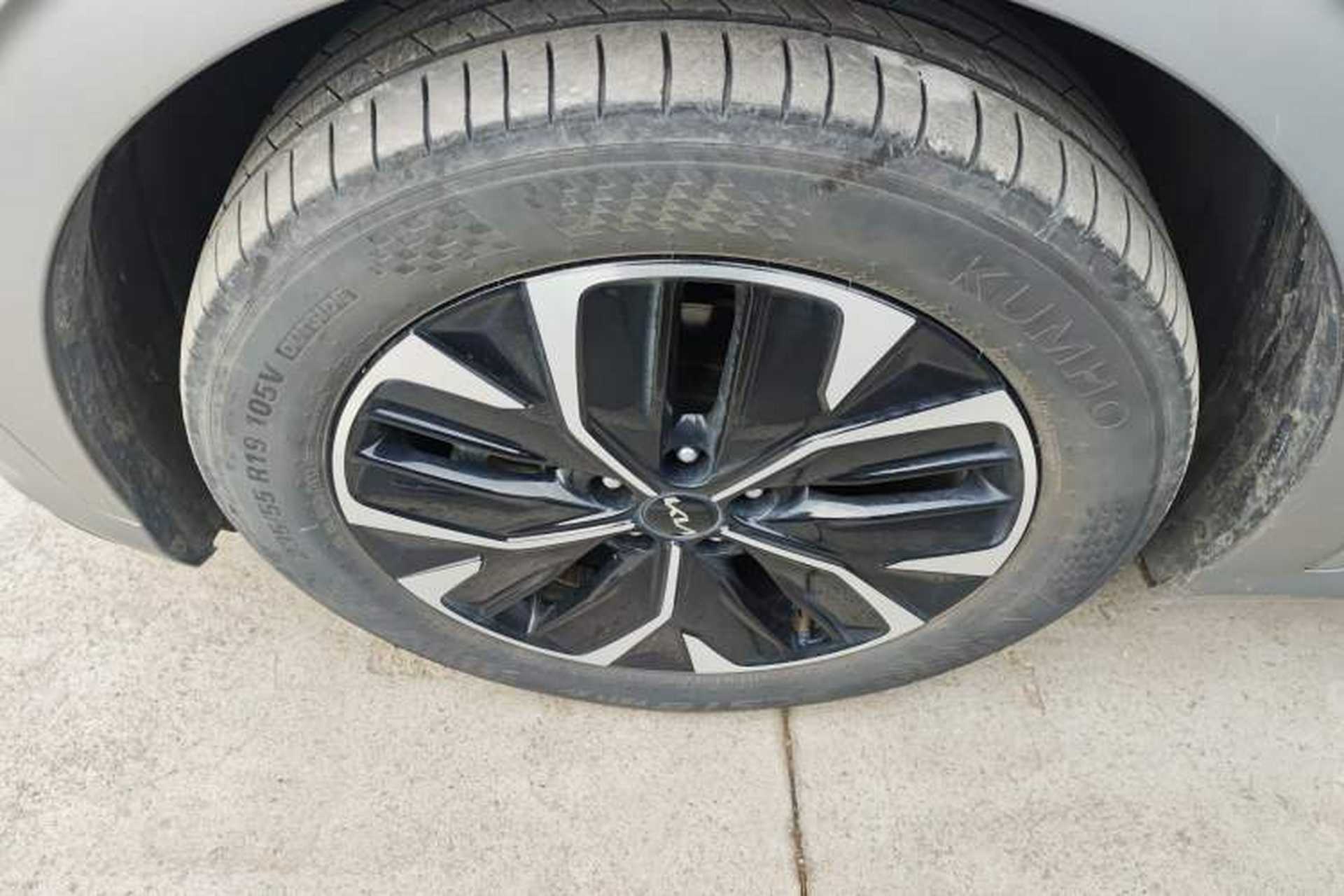 Used Kia EV6 2023 GT-Line EAWD Exterior 4