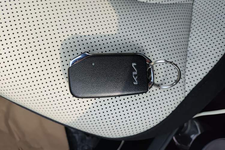 Used Kia EV6 2023 GT-Line EAWD Interior 1