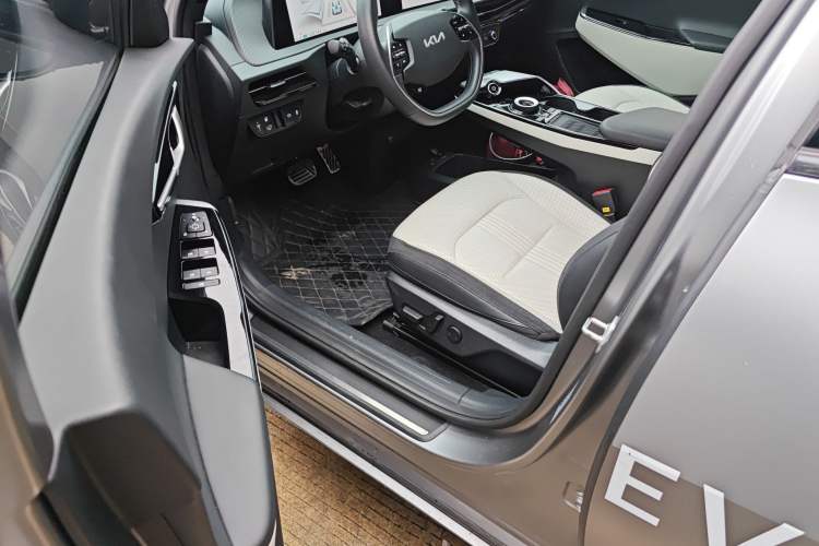 Used Kia EV6 2023 GT-Line EAWD Driver Seat