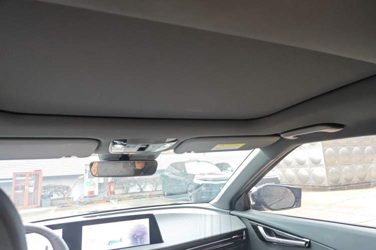 Used Kia EV6 2023 GT-Line EAWD Headliner