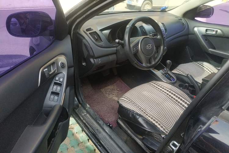 Used Kia Forte 2009 1.6L AT GL Driver Seat