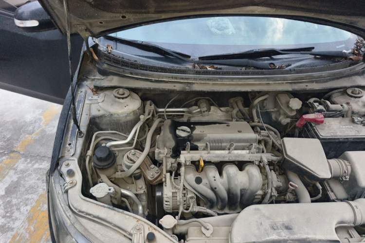 Used Kia Forte 2009 1.6L AT Premium Engine Bay Right