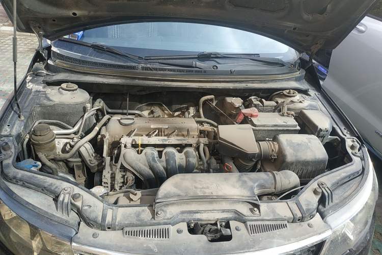 Used Kia Forte 2009 1.6L AT GL Engine Bay