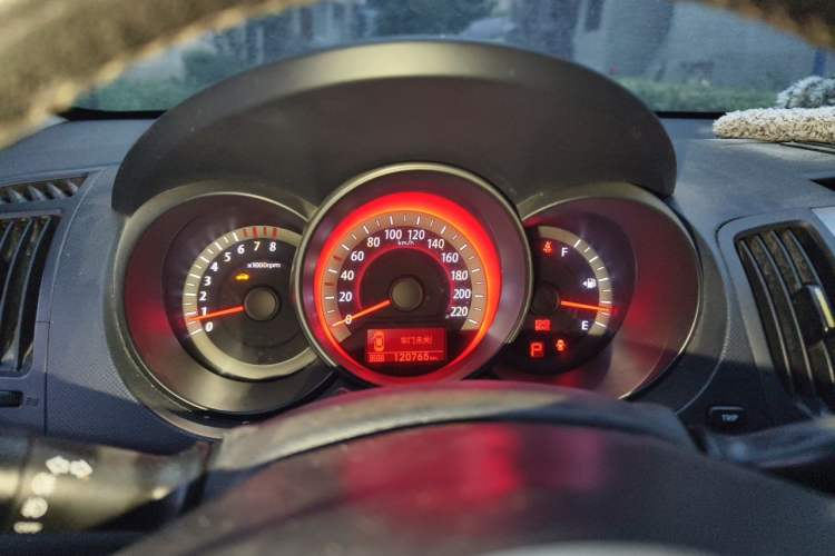 Used Kia Forte 2009 1.6L AT Premium Instrument Cluster