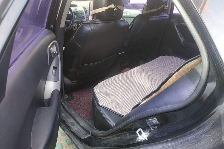 Used Kia Forte 2009 1.6L AT GL Left Rear Seat