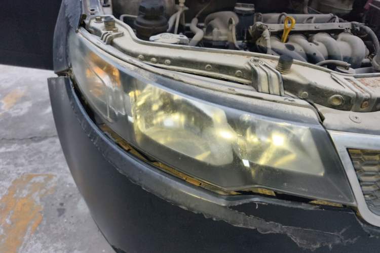 Used Kia Forte 2009 1.6L AT Premium Right Front Headlight