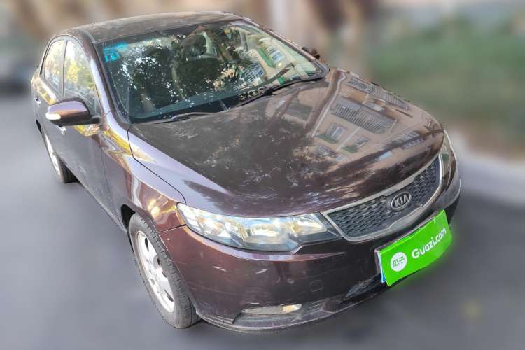 Used Kia Forte 2009 1.6L AT Premium Front Right 45 Deg