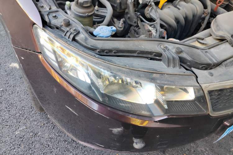 Used Kia Forte 2009 1.6L AT Premium Right Front Headlight