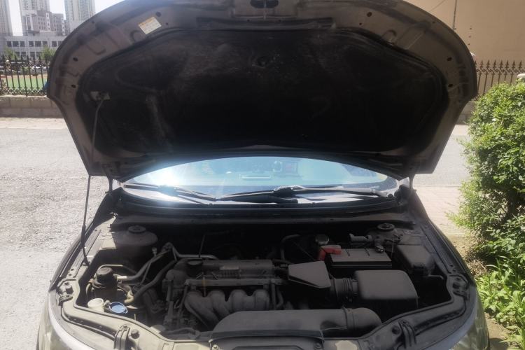 Used Kia Forte 2009 1.6L MT GL Engine Bay