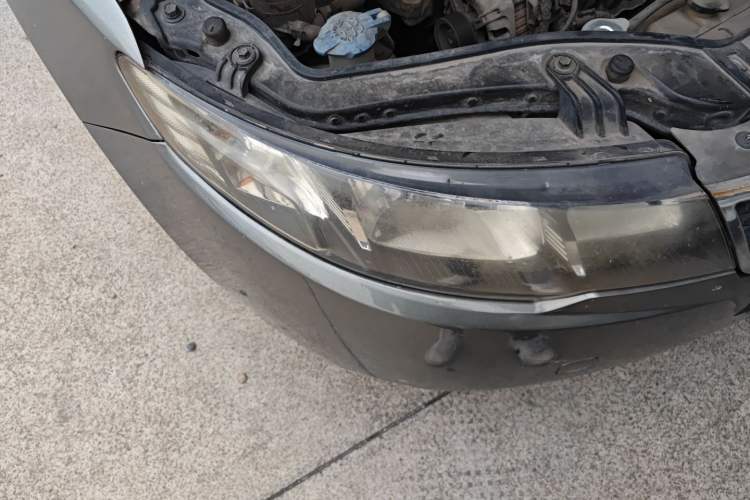 Used Kia Forte 2009 1.6L AT Premium Right Front Headlight