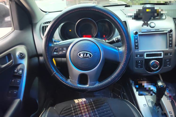 Used Kia Forte 2009 1.6L AT GLS Steering Wheel