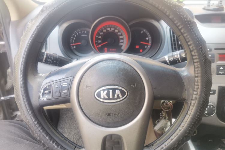 Used Kia Forte 2009 1.6L MT GL Steering Wheel
