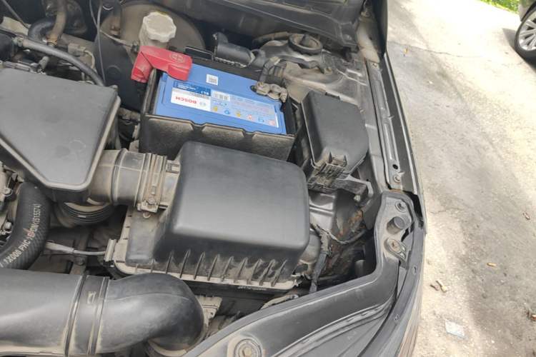 Used Kia Forte 2009 1.6L MT GL Engine Bay Left