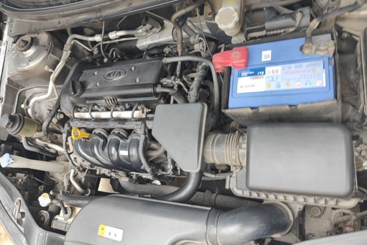 Used Kia Forte 2009 1.6L MT GL Engine Bay