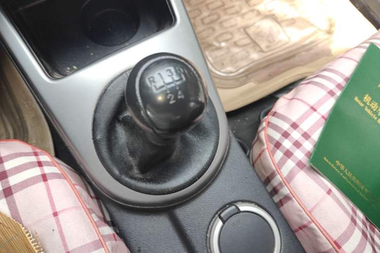 Used Kia Forte 2009 1.6L MT GL Gear Lever