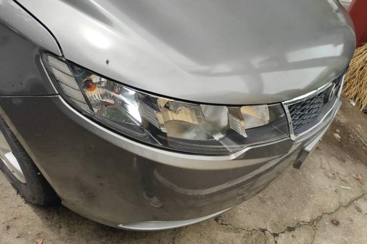 Used Kia Forte 2009 1.6L MT GL Right Front Headlight
