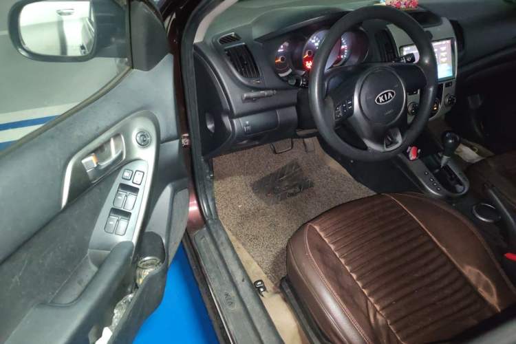 Used Kia Forte 2009 1.6L AT GL Driver Seat