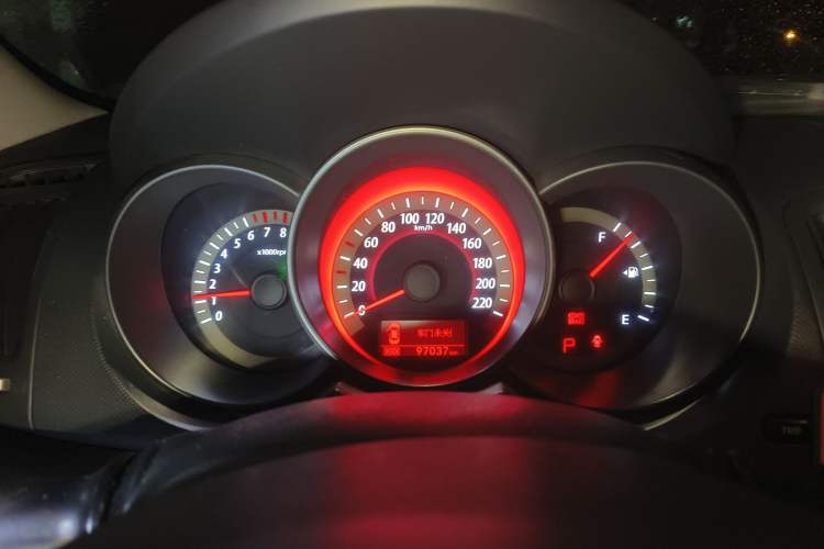 Used Kia Forte 2009 1.6L AT GLS Instrument Cluster