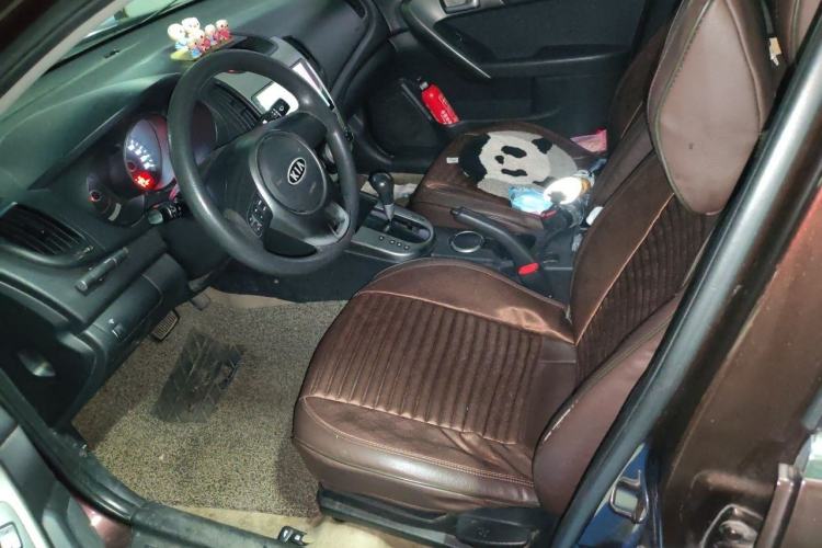 Used Kia Forte 2009 1.6L AT GL Left Front Seat