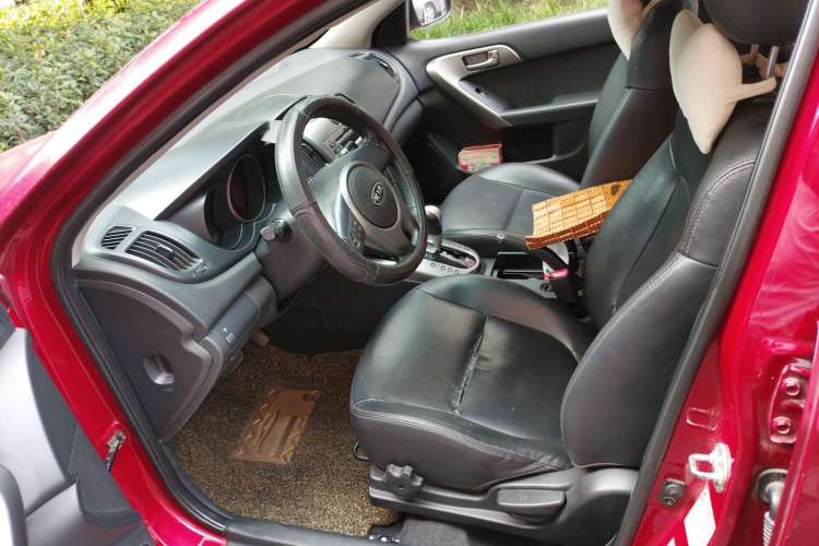 Used Kia Forte 2009 1.6L AT Premium Left Front Seat