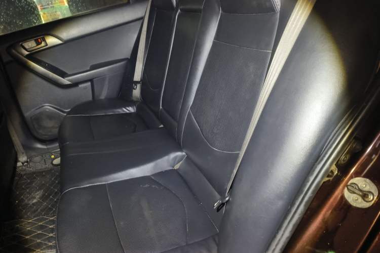 Used Kia Forte 2009 1.6L AT GLS Left Rear Seat